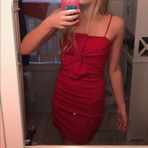 RED BODYCON DRESS
